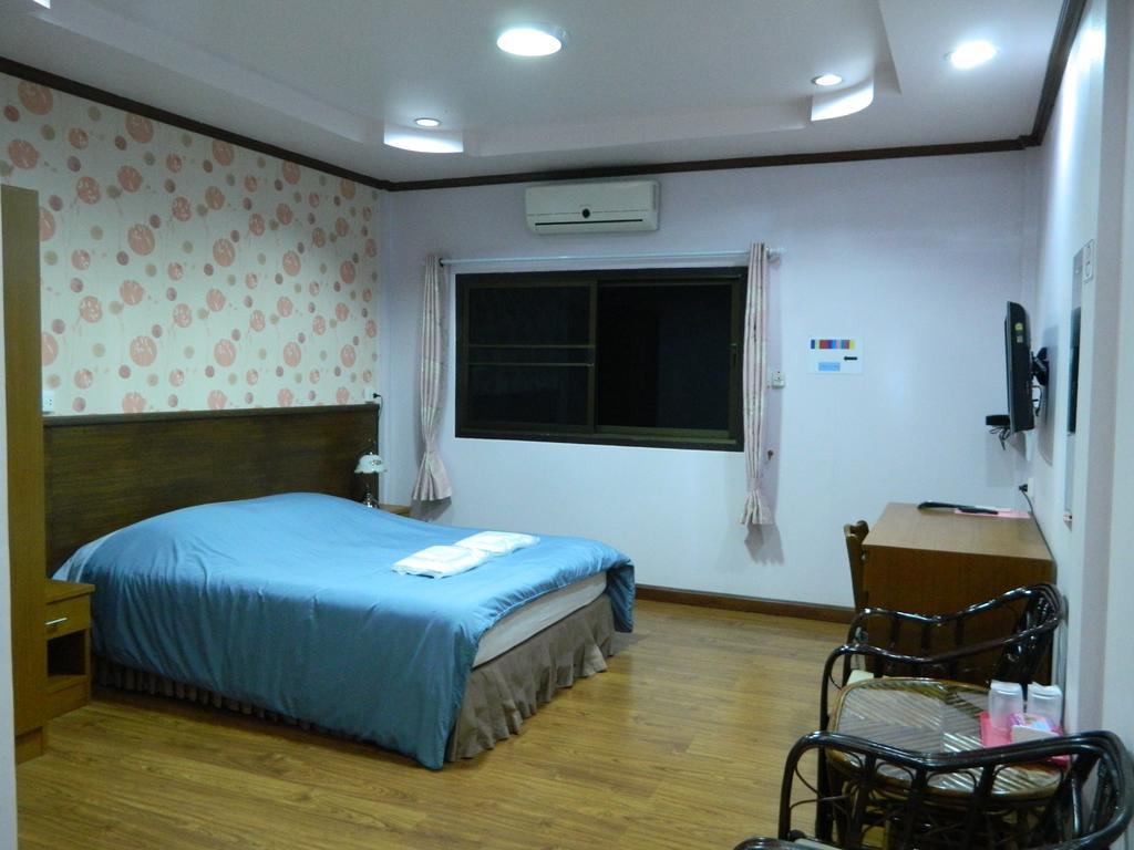 Garden Place Фечабун Стая снимка