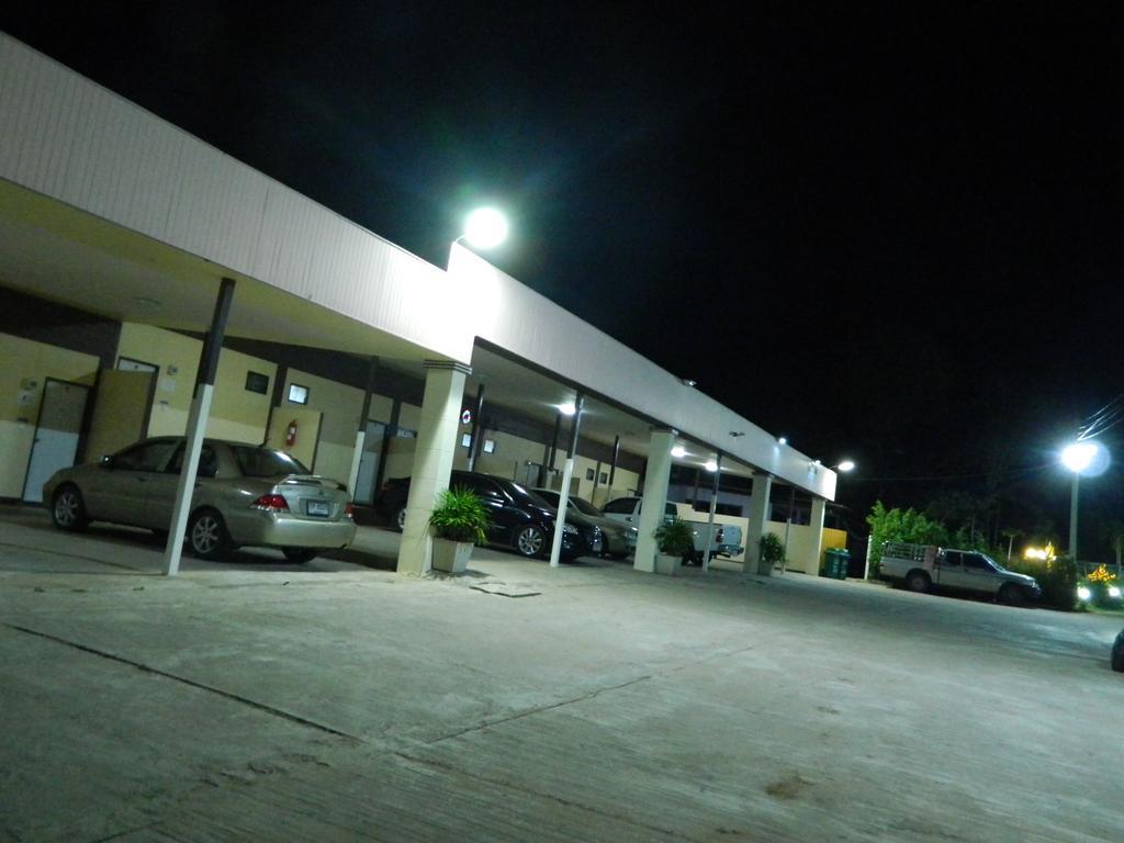 Garden Place Фечабун Екстериор снимка